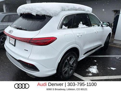 Arkona White 2025 Audi Q5 Premium TFSI quattro S tronic