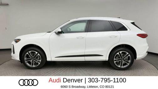 Arkona White 2025 Audi Q5 Premium TFSI quattro S tronic