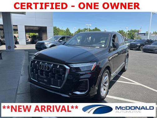 2025 Audi Q7 55 Prestige