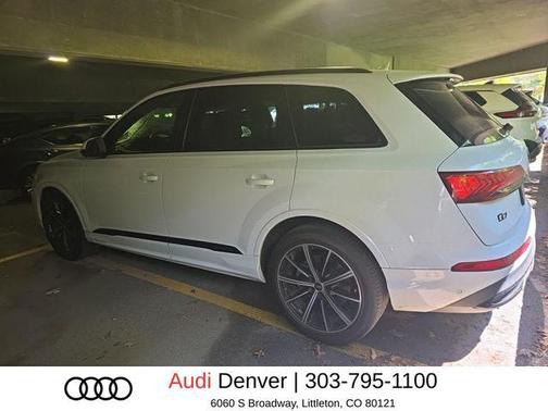 Glacier White Metallic 2023 Audi Q7 55 Prestige