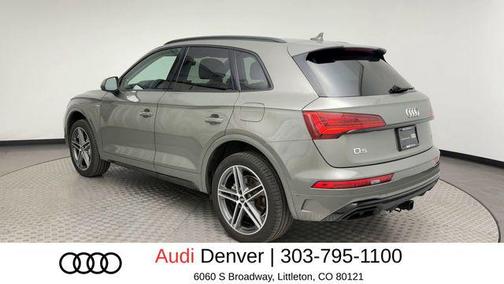 Chronos Gray Metallic 2023 Audi Q5 e 55 S line Premium Plus
