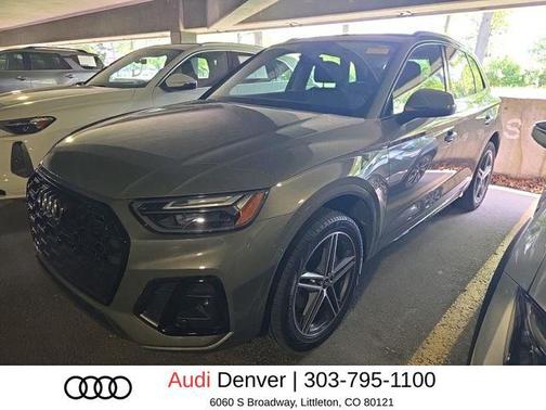Chronos Gray Metallic 2023 Audi Q5 e 55 S line Premium Plus