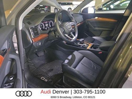 Chronos Gray Metallic 2023 Audi Q5 e 55 S line Premium Plus