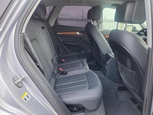 2023 Audi Q5 40 Premium