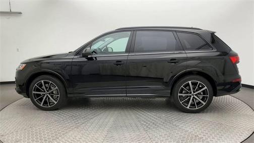 2023 Audi Q7 55 Premium Plus