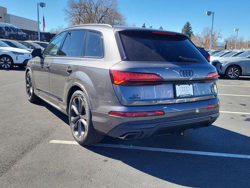 2026 Audi Q7 55 Premium Plus
