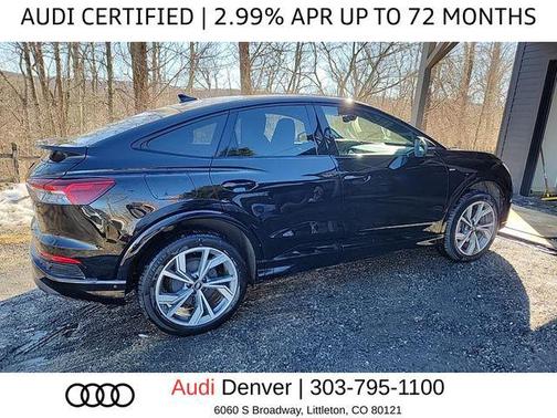 Mythos Black Metallic 2023 Audi Q4 e-tron Prestige 50 quattro