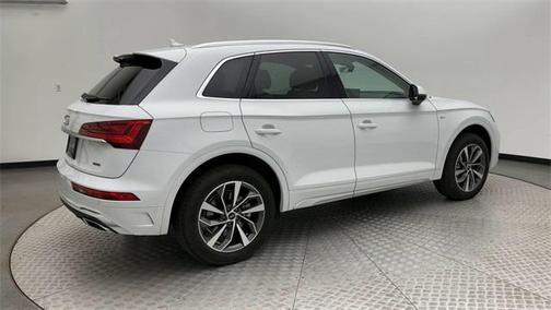 2023 Audi Q5 45 S line Premium