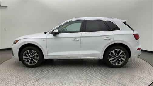 2023 Audi Q5 45 S line Premium