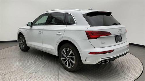 2023 Audi Q5 45 S line Premium