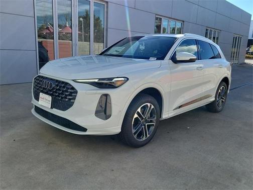 2025 Audi Q5 Premium Plus