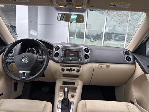 2014 Volkswagen Tiguan 4MOTION Auto SEL