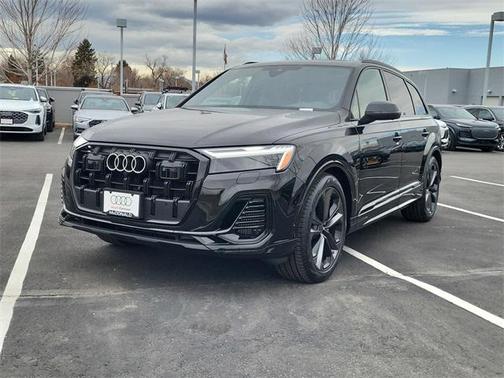 2026 Audi Q7 55 Premium Plus