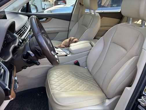 2017 Audi Q7 3.0T Prestige