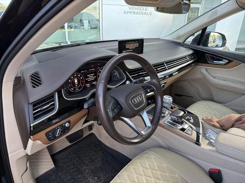2017 Audi Q7 3.0T Prestige