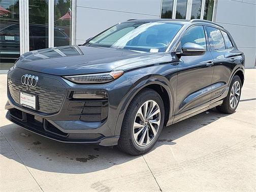 2025 Audi Q6 e-tron Prestige quattro