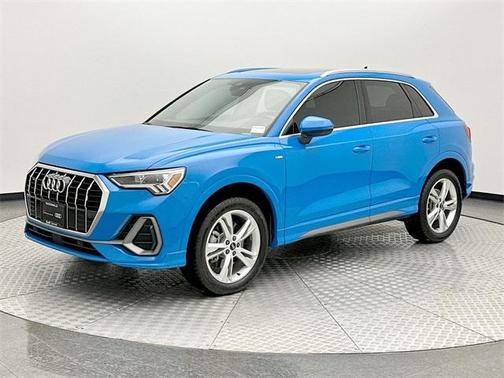 2023 Audi Q3 45 S line Premium Plus