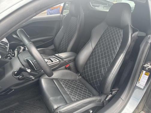 2017 Audi R8 5.2 V10 plus
