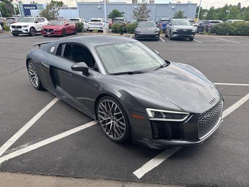 2017 Audi R8 5.2 V10 plus