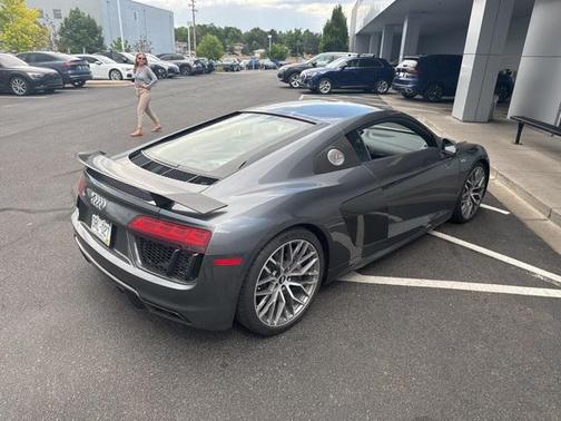 2017 Audi R8 5.2 V10 plus