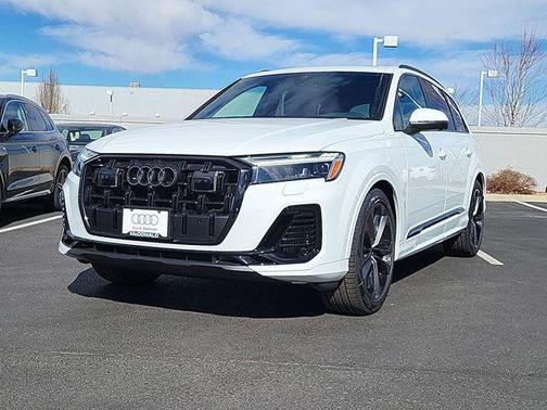 2026 Audi Q7 55 Premium Plus