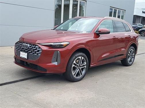 2025 Audi Q5 Premium Plus