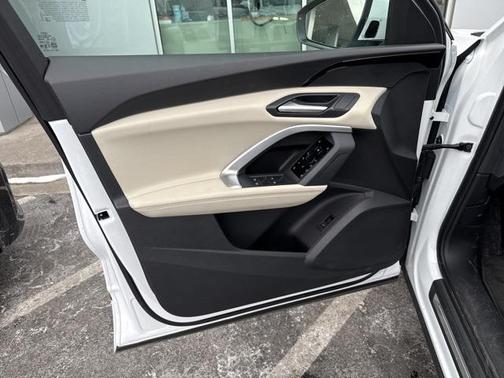 2025 Audi Q5 Premium TFSI quattro S tronic