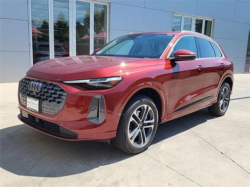 2025 Audi Q5 Premium Plus