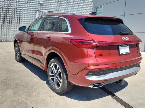 2025 Audi Q5 Premium Plus