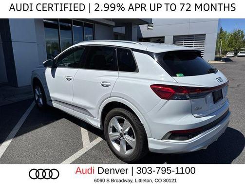 Glacier White Metallic 2023 Audi Q4 e-tron Premium 50 quattro