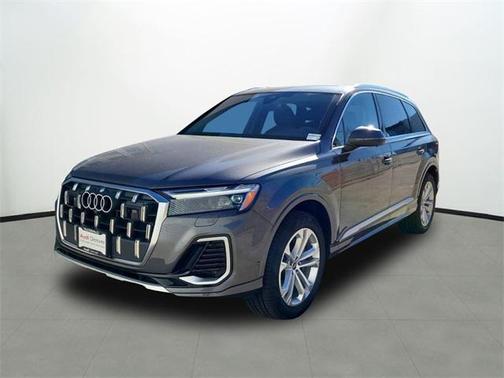 2025 Audi Q7 45 Premium