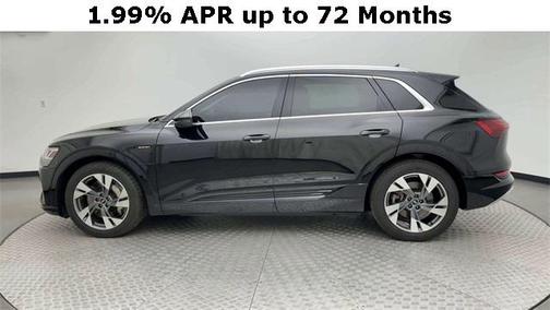 2021 Audi e-tron Premium