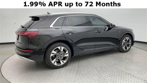 2021 Audi e-tron Premium