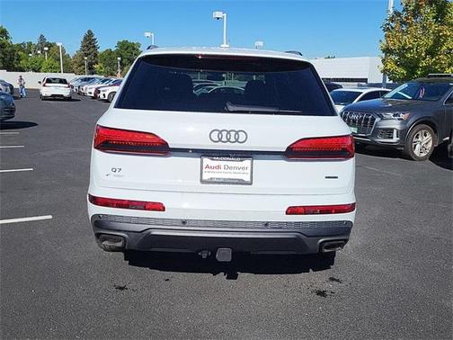 2025 Audi Q7 55 Prestige