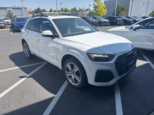 2025 Audi Q5 45 S line Premium
