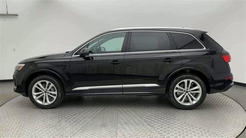 2025 Audi Q7 55 Premium Plus