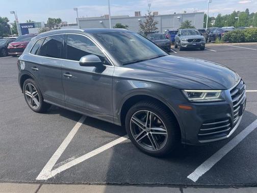 2018 Audi SQ5 3.0T Premium Plus
