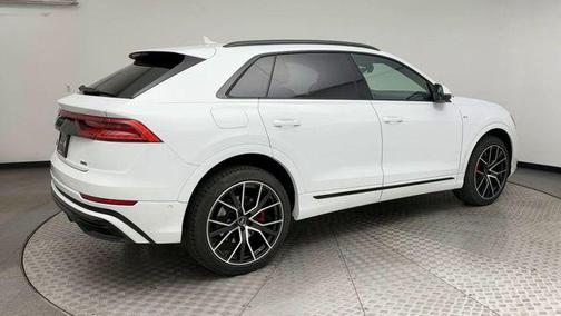2023 Audi Q8 55 Premium Plus