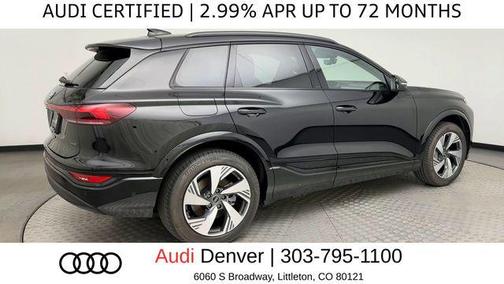 Mythos Black Metallic 2025 Audi Q6 e-tron Premium Plus quattro