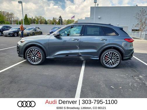 Daytona Gray Pearl Effect 2026 Audi SQ5 3.0T Premium Plus