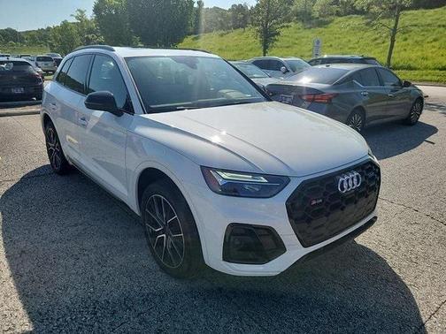 2024 Audi SQ5 3.0T Premium Plus