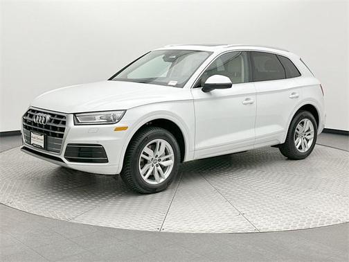 2020 Audi Q5 45 Premium