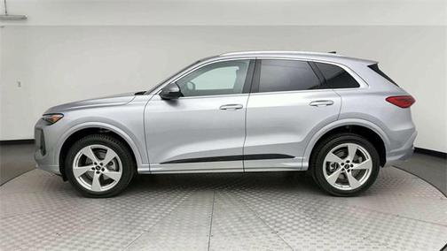 2025 Audi Q5 Premium Plus TFSI quattro S tronic