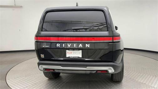 2023 Rivian R1S Adventure