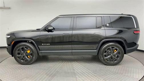 2023 Rivian R1S Adventure