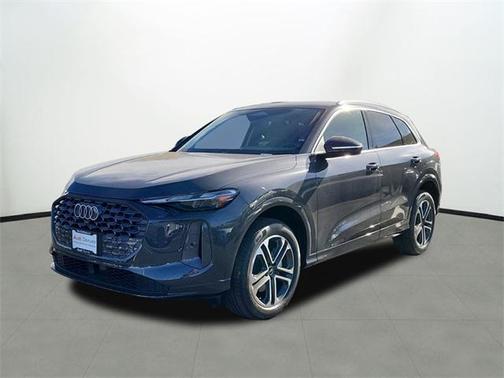 2025 Audi Q5 Premium TFSI quattro S tronic