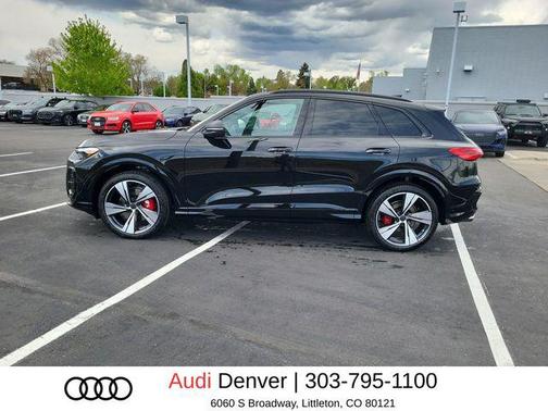 Mythos Black Metallic 2026 Audi SQ5 3.0T Premium Plus