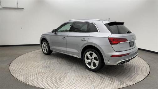 2022 Audi Q5 45 S line Prestige