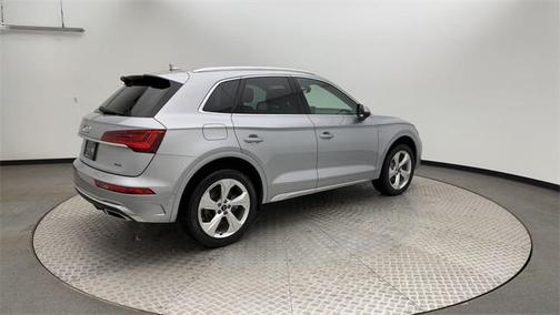 2022 Audi Q5 45 S line Prestige