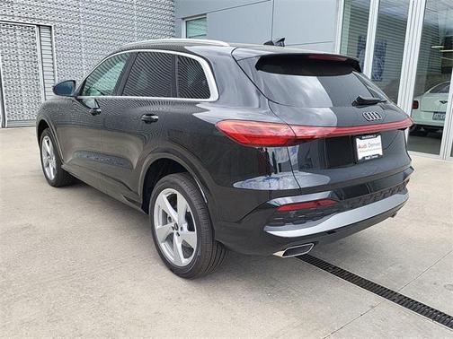 2025 Audi Q5 Premium Plus